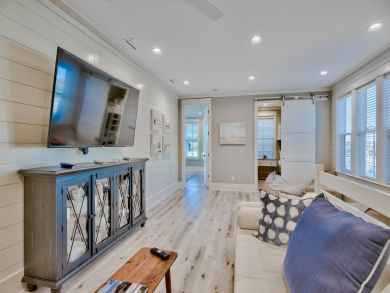 Miramar Beach Lake View Luxury Five Bedroom Home